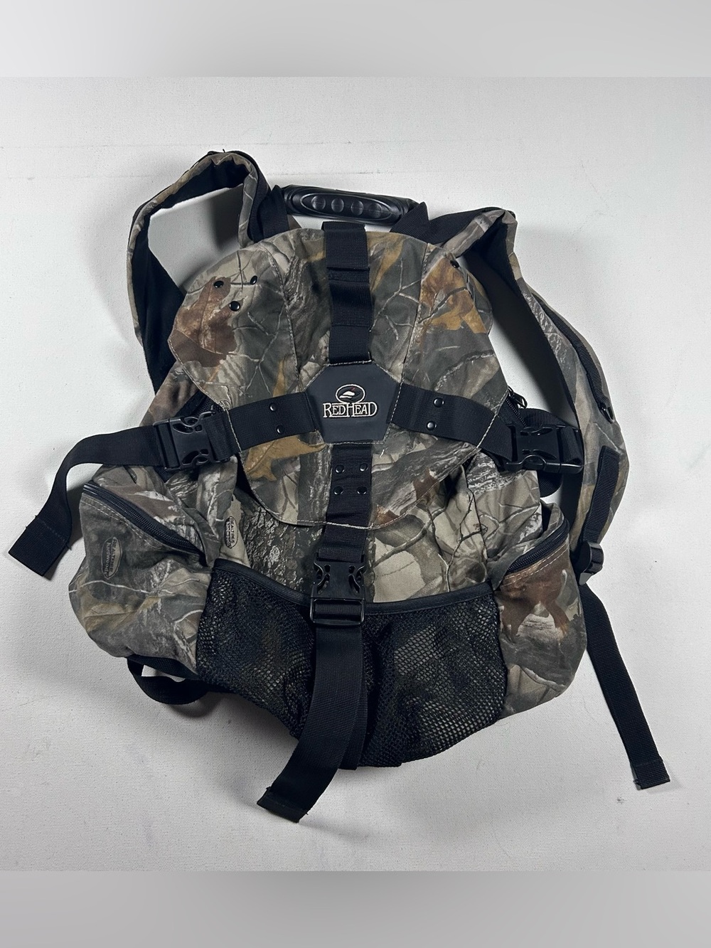 Redhead Camo Hunting Backpack Realtree Hardwood Camo Excellent Condition